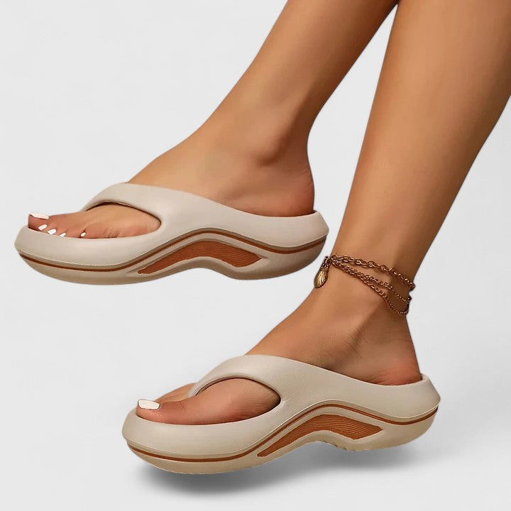 Dahlia - Bequeme Slip-On Sandalen