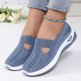 Bequeme Slip-On-Sneaker mit fester Passform