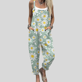 Salbeigrüne Latzhose mit Gänseblümchen