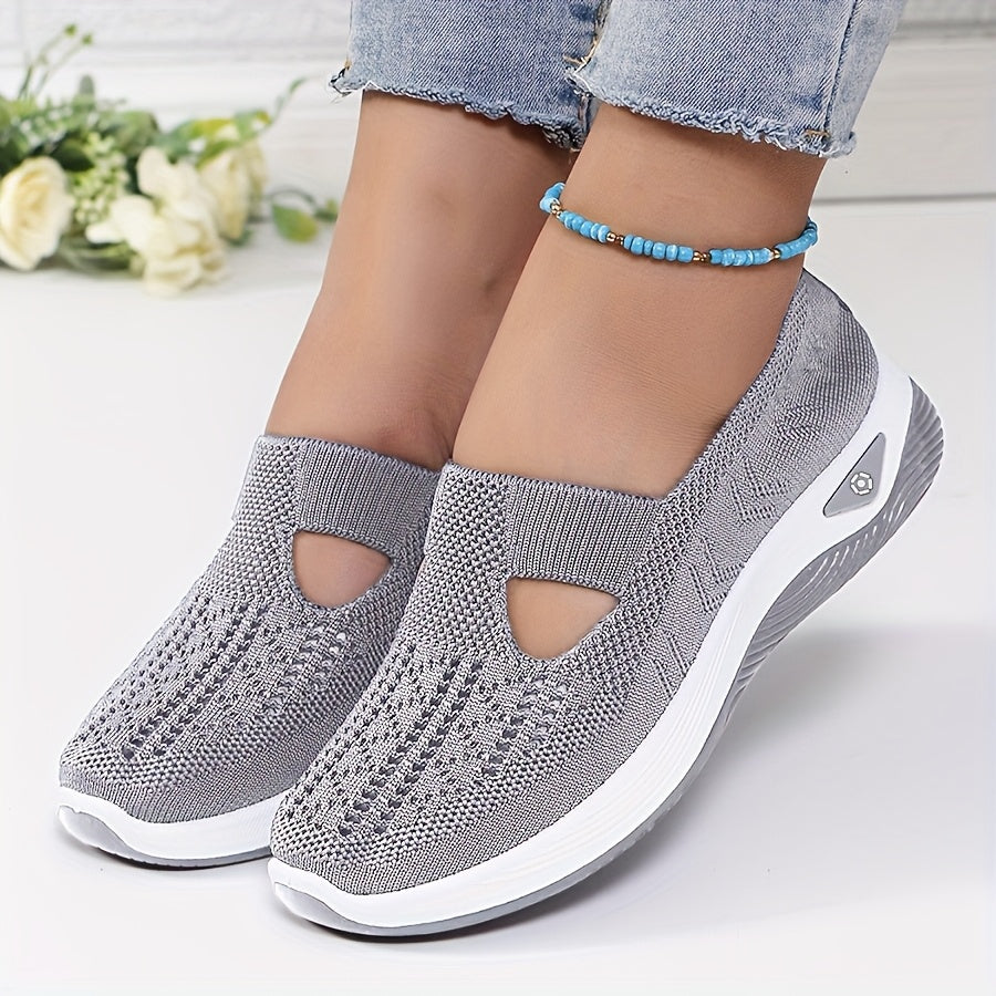 Bequeme Slip-On-Sneaker mit fester Passform