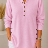 Bequemer Knopf-Pullover