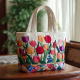 Handgefertigte Stepptasche – Tulpengarten