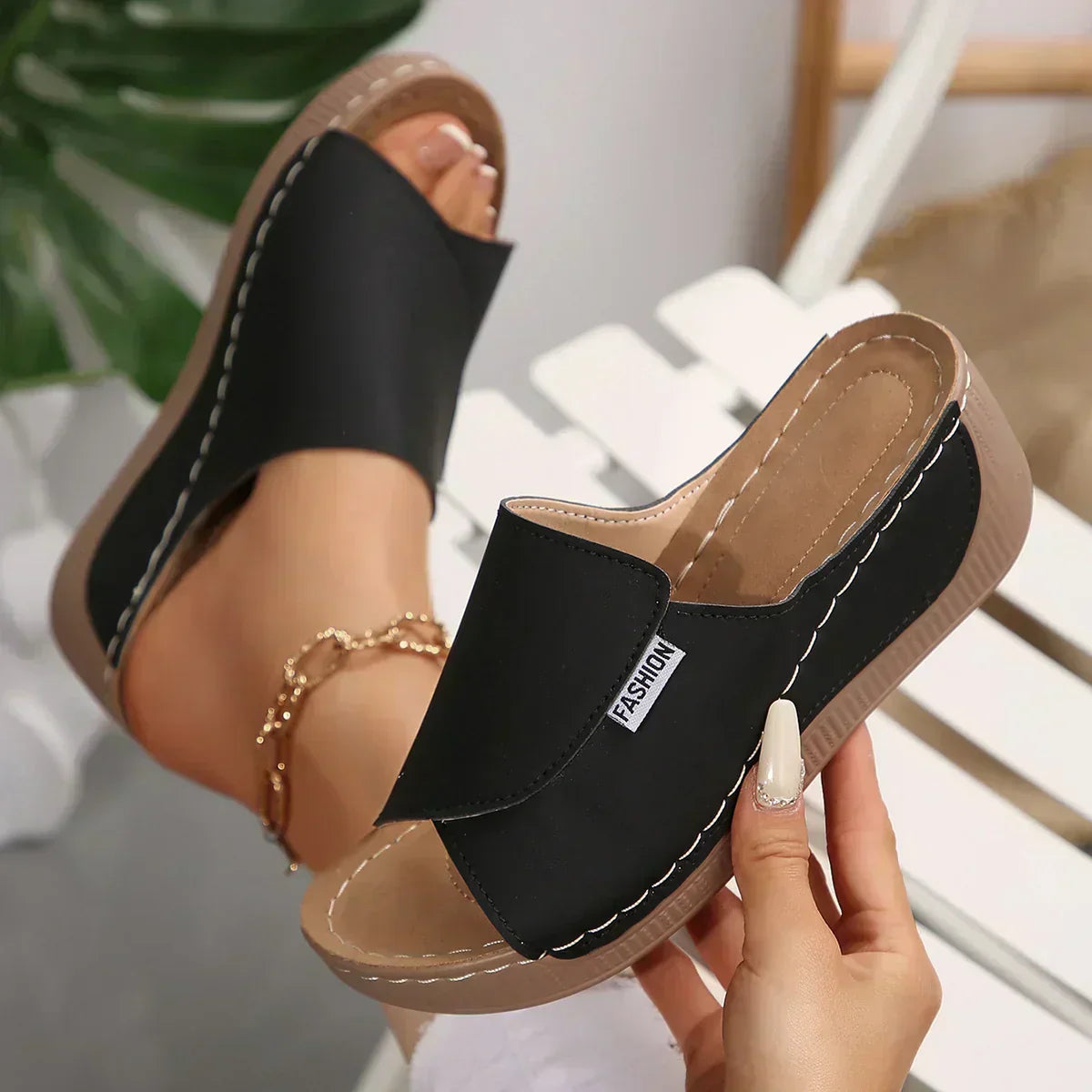 Rumi - Orthopädische Keil-Sandalen