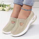 Bequeme Slip-On-Sneaker mit fester Passform