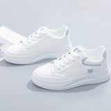 Elegante weiße Sneakers mit leichtem Komfort