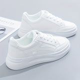 Elegante weiße Sneakers mit leichtem Komfort