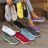 Bequeme Slip-On-Sneaker mit fester Passform