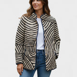 Ortrud™ | Steppjacke im Streifenwirbel